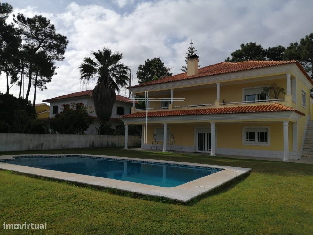 5 Schlafzimmer Villa in Corroios, Portugal, Nr. 123005