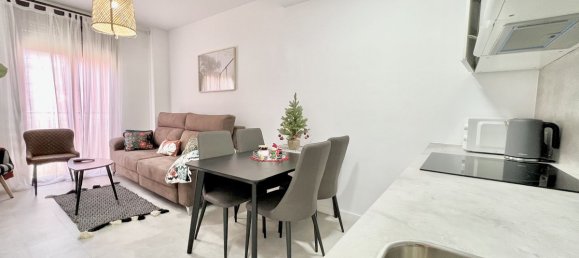 1 bedroom Apartment in Malaga, Spain No. 29799 2