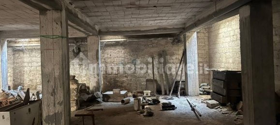 274m² Garage in Stornara, Italy No. 363334 10