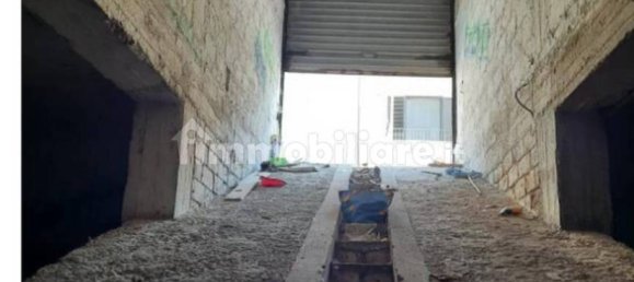 274m² Garage in Stornara, Italy No. 363334 3