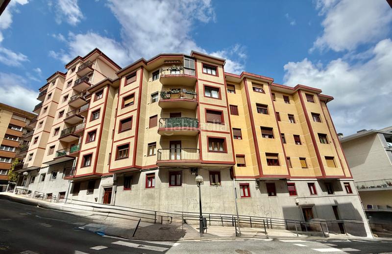 Apartamento de 3 dormitorios en Comunidad Autónoma Vasca, Spain No. 168655