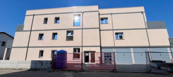 Квартира с 5 комнатами в Коппаро, Италия № 143820 3