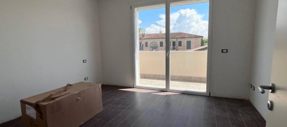 Квартира с 5 комнатами в Коппаро, Италия № 143820 28