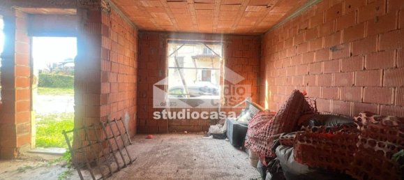 4 rooms Apartment in Torrevecchia Pia, Italy No. 332706 32