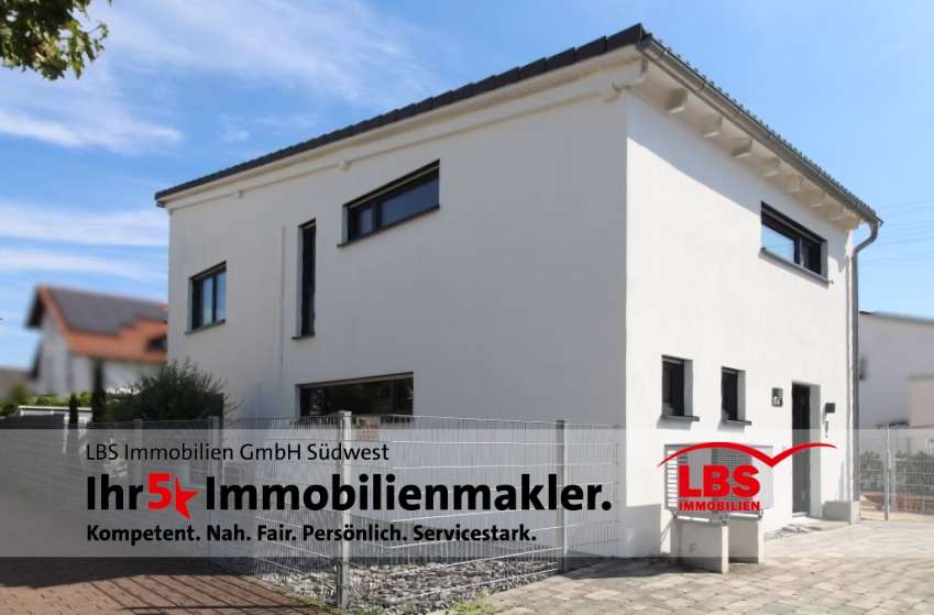 3 bedrooms Townhouse in Karlsruhe, Germany No. 324957