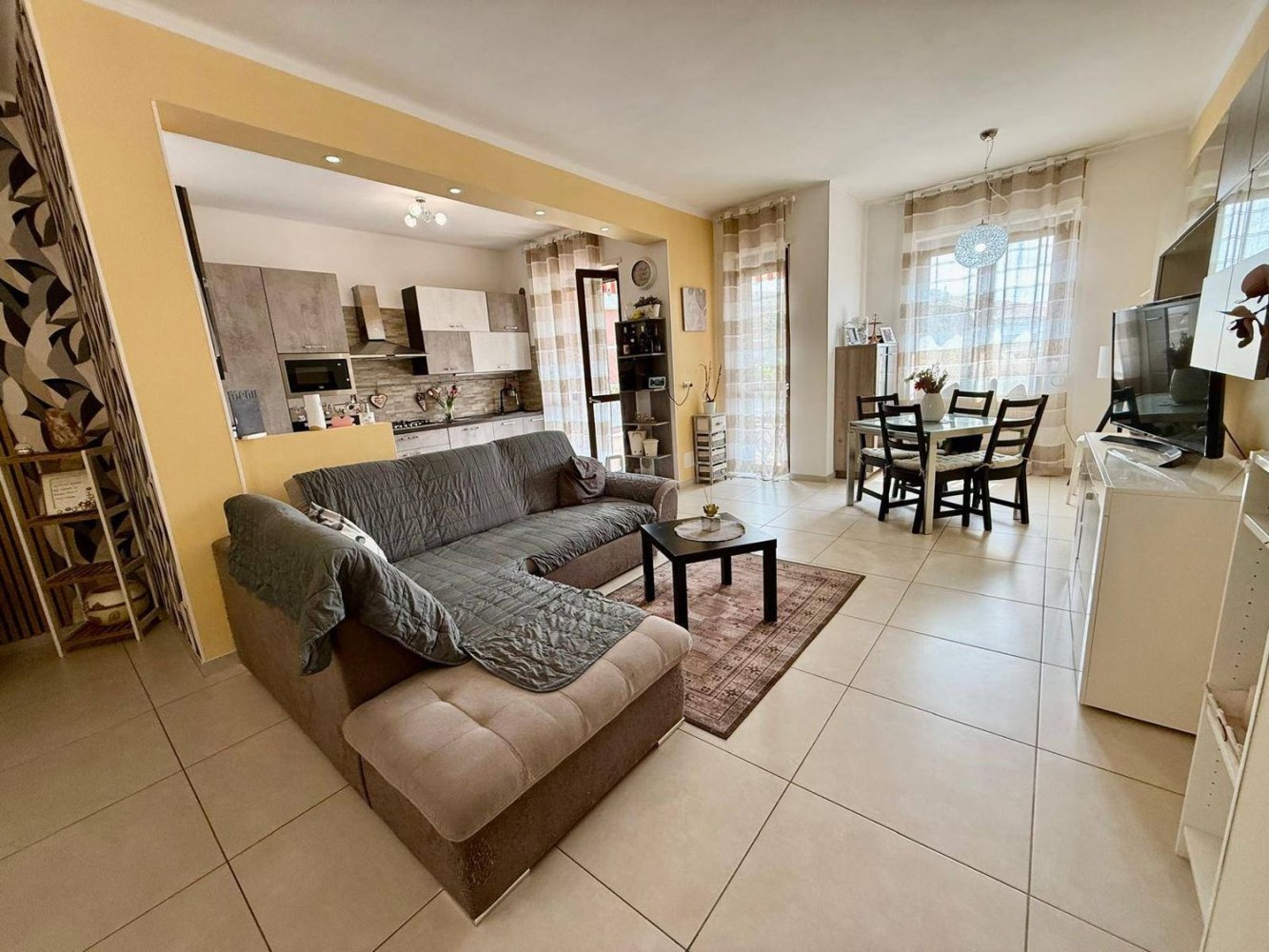 Квартира с 5 комнатами в Алессандрия, Италия № 278455