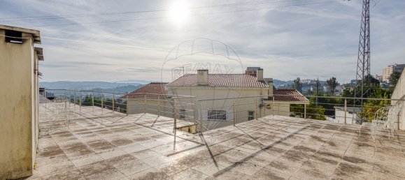 4 bedrooms House in Vila Nova de Gaia, Portugal No. 181042 12