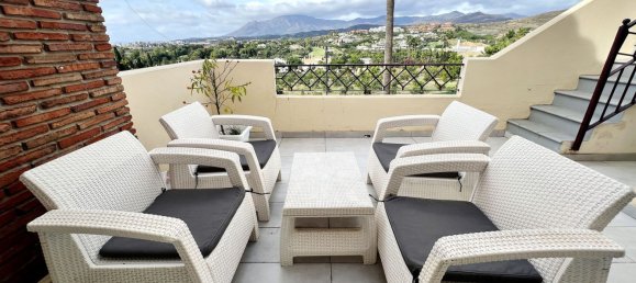 3 bedrooms Penthouse in Estepona, Spain No. 20271 3