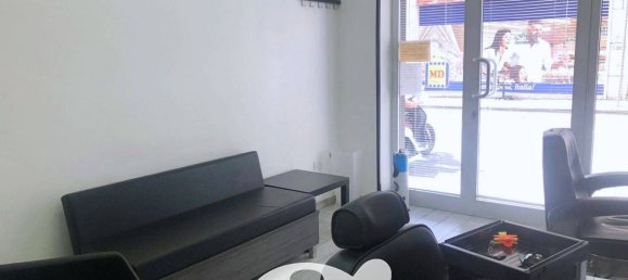 Коммерческая недвижимость с 1 комнатой в Неаполь, Италия № 313404 3