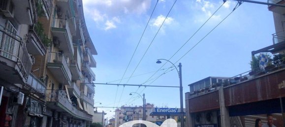 Коммерческая недвижимость с 1 комнатой в Неаполь, Италия № 313404 11