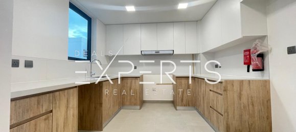 Villa T4 em Yas Island, UAE N.º 53719 13