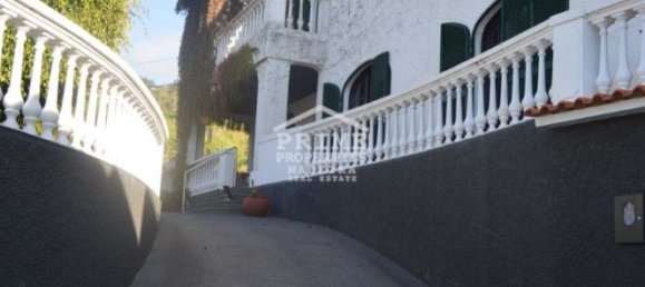 5 bedrooms Villa in Funchal, Portugal No. 140320 30