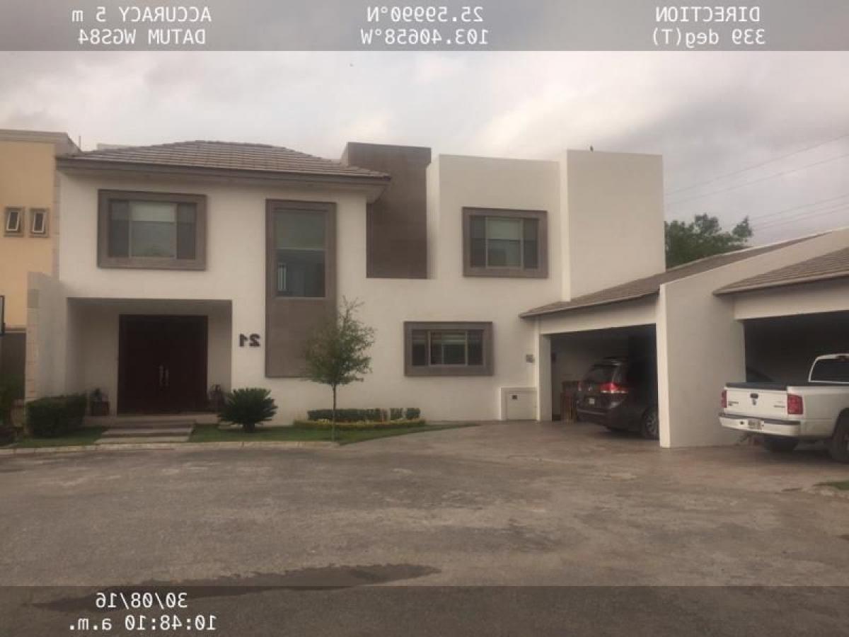 3 bedrooms House in Playa Vicente, Mexico No. 162233