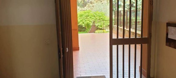 3 rooms Apartment in Mondragone, Italy No. 55087 30