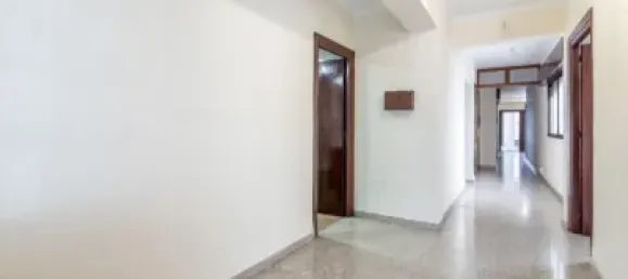 6 bedrooms Apartment in Granada, Spain No. 89097 24
