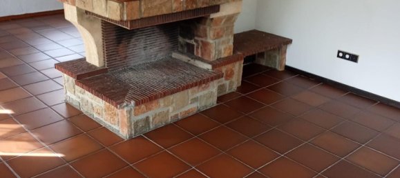 3 bedrooms House in Leer, Germany No. 281287 11