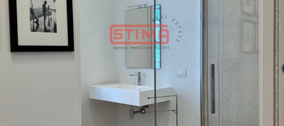 6 rooms Apartment in Treviso, Italy No. 84534 11