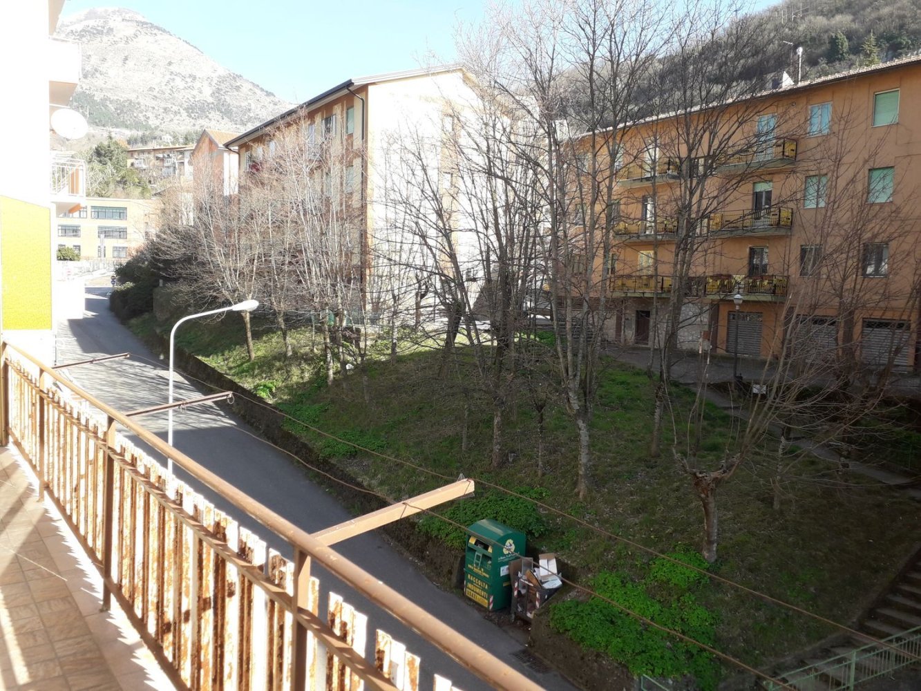 6 rooms Apartment in Lauria, Italy No. 254807
