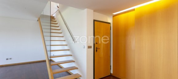 4 Schlafzimmer Doppelhaus in Senhora da Hora, Portugal, Nr. 38148 24