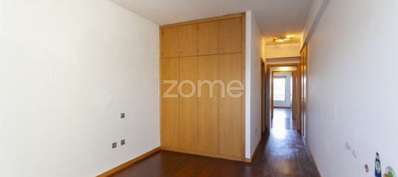 4 Schlafzimmer Doppelhaus in Senhora da Hora, Portugal, Nr. 38148 15