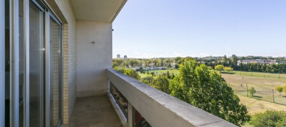 4 Schlafzimmer Doppelhaus in Senhora da Hora, Portugal, Nr. 38148 5