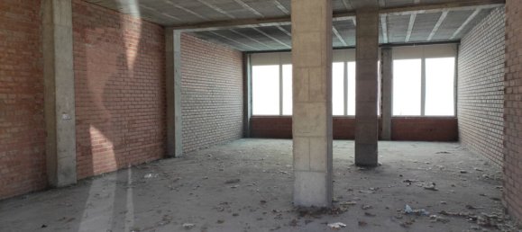 Propriété commerciale à Leon, Spain 225m² No. 75544 2