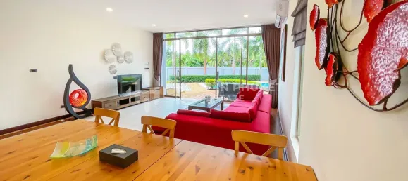 15 dormitorios propiedad comercial en venta en Phuket, Southern Thailand, Thailand № 60469 8