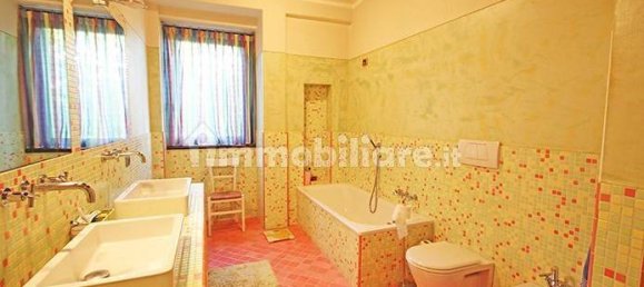 Villa de 6 dormitorios en Cenate Sotto, Italy No. 348640 35