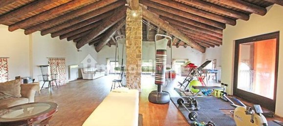 Villa de 6 dormitorios en Cenate Sotto, Italy No. 348640 39