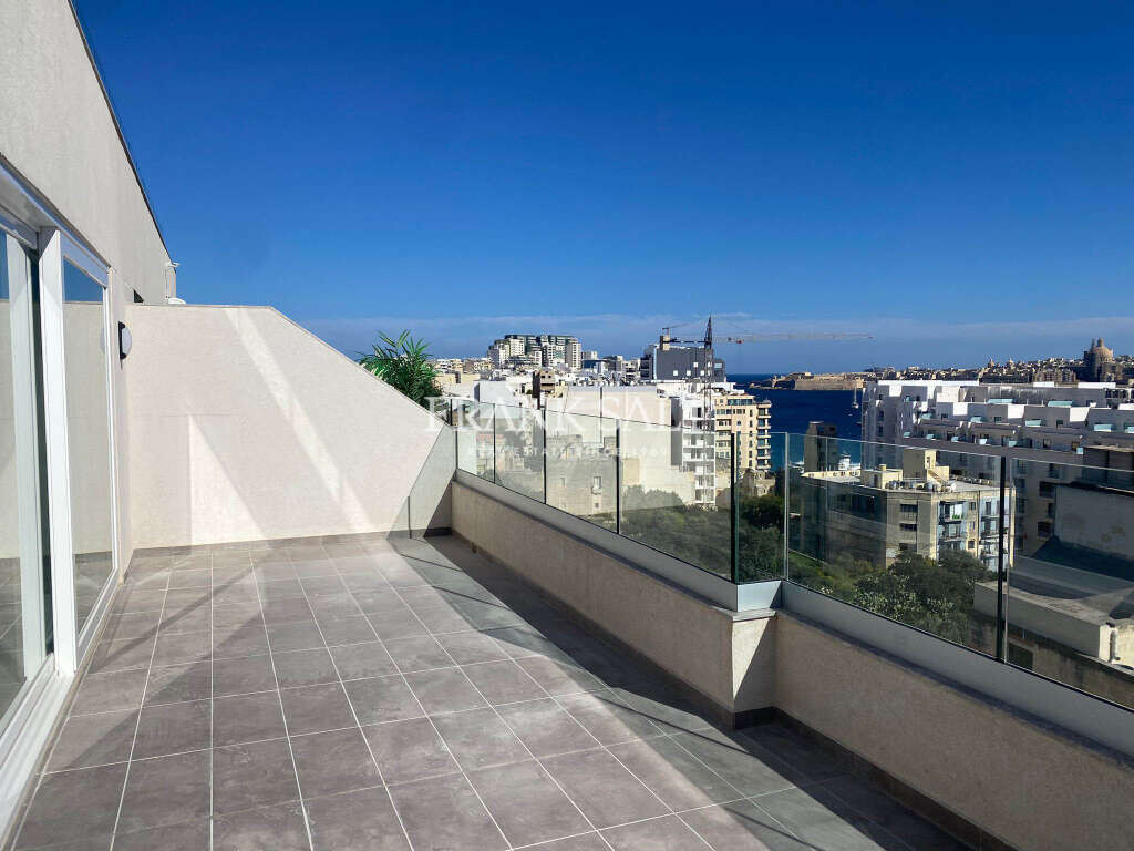 2 bedrooms Apartment in Sliema, Malta No. 10199