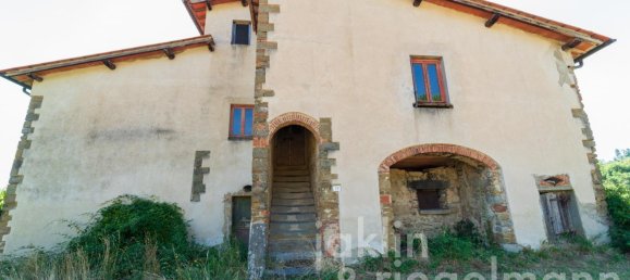 3 bedrooms Castles in Figline e Incisa Valdarno, Italy No. 295183 14