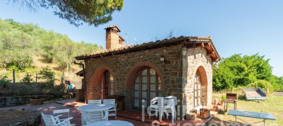 3 bedrooms Castles in Figline e Incisa Valdarno, Italy No. 295183 11