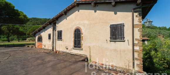 3 bedrooms Castles in Figline e Incisa Valdarno, Italy No. 295183 25