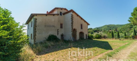 3 bedrooms Castles in Figline e Incisa Valdarno, Italy No. 295183 20