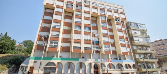 3 Schlafzimmer Wohnung in Lisbon, Portugal, Nr. 289650 12