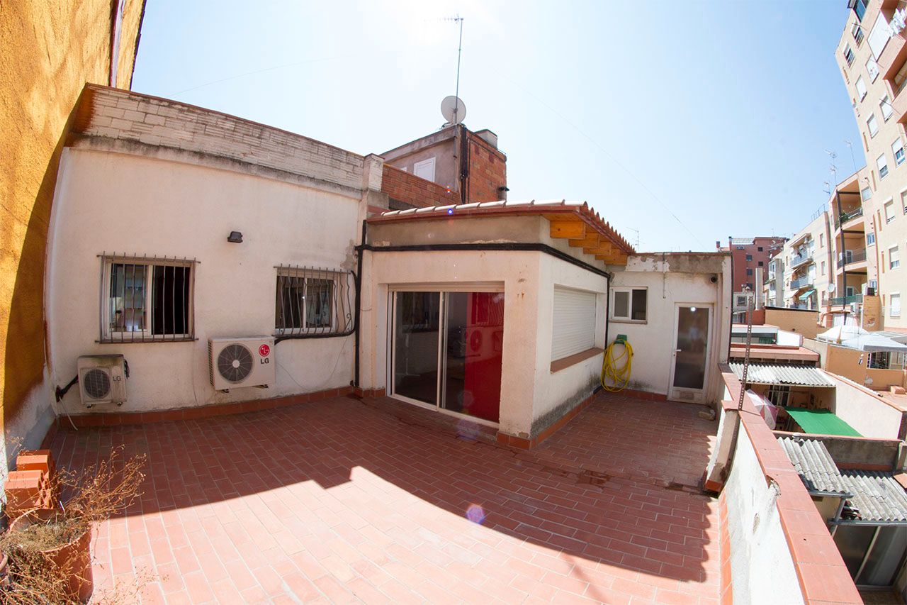 3 bedrooms Penthouse in Sabadell, Spain No. 234064