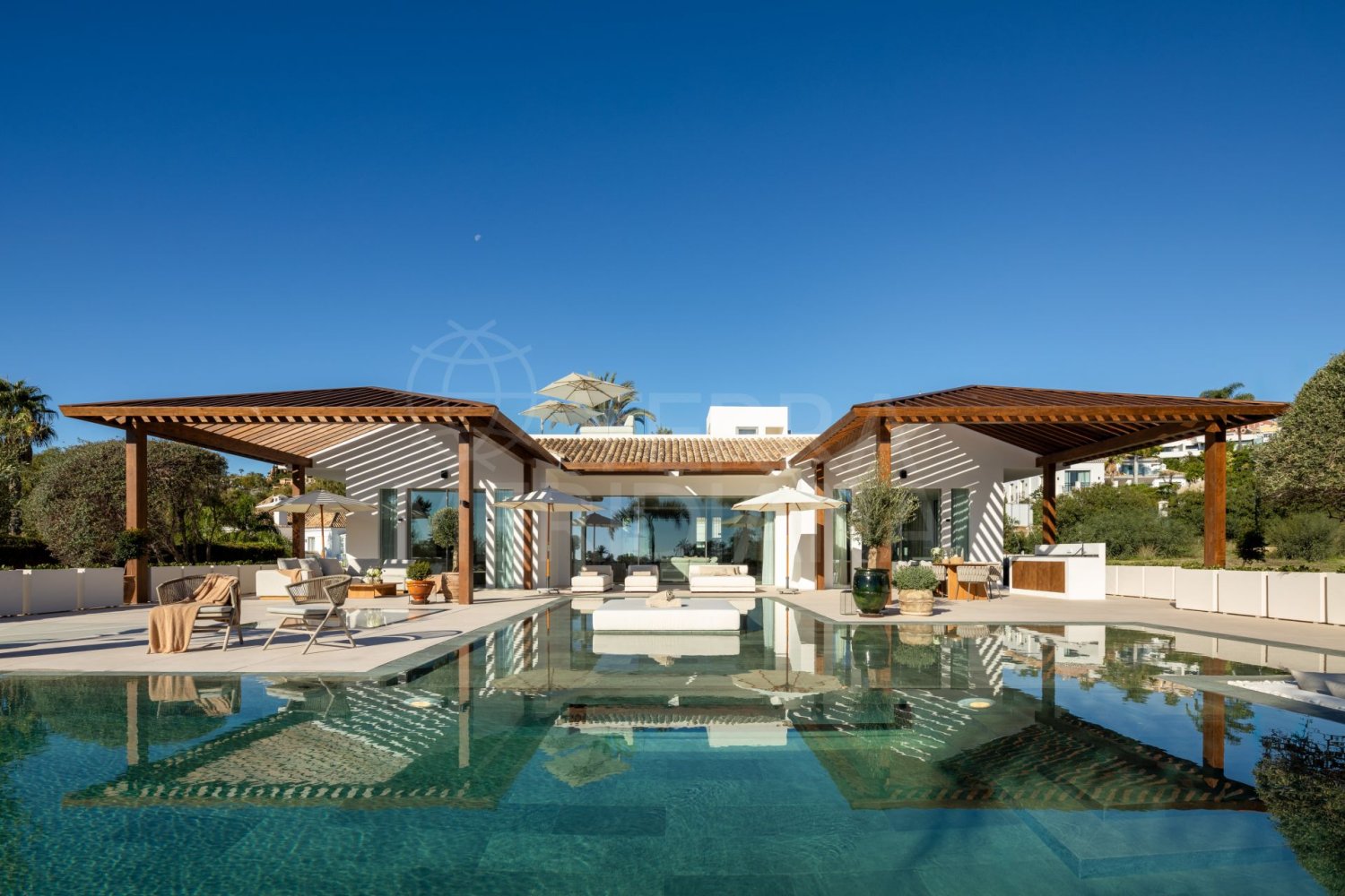 6 غرف نوم فيلا في Marbella, Spain رقم 110279