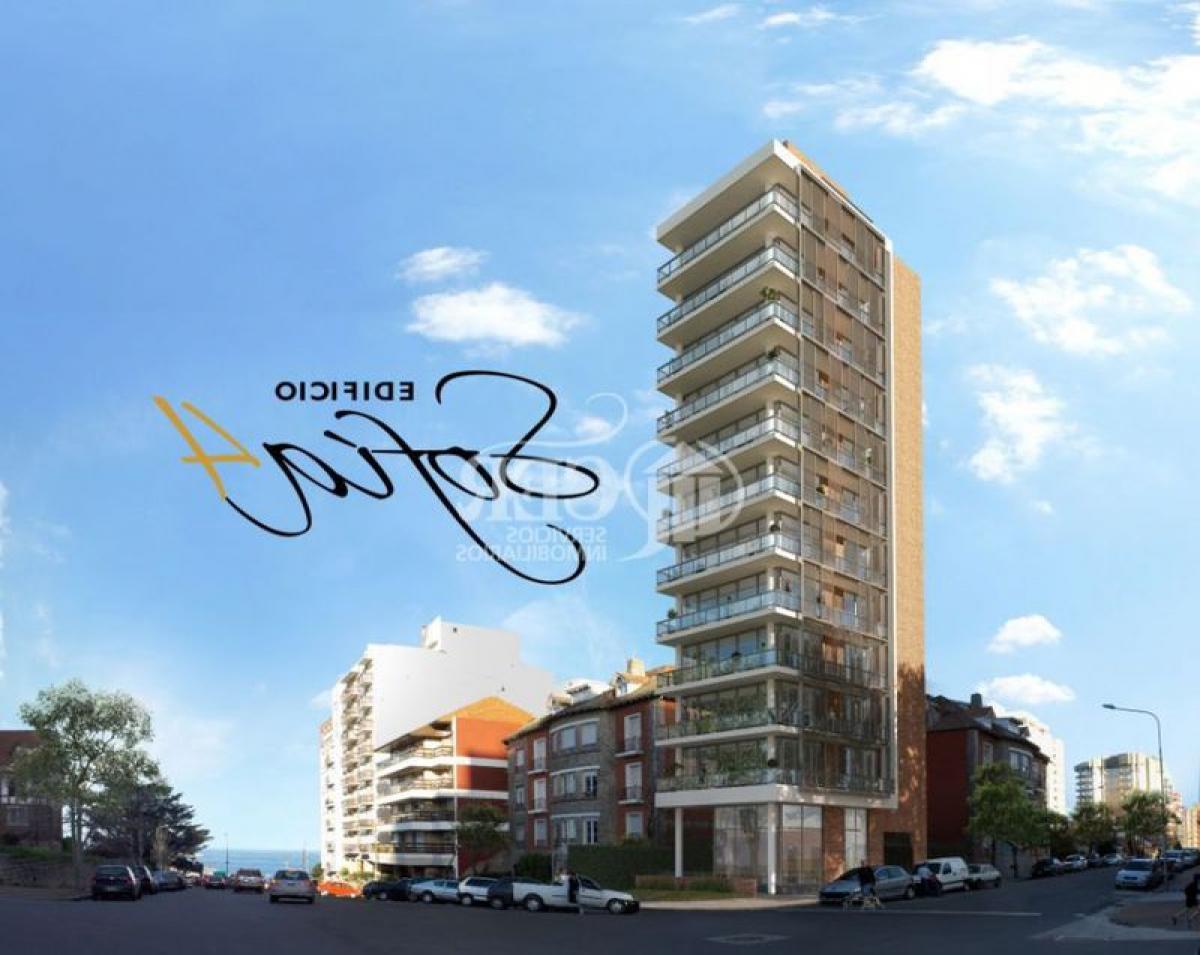 Apartamento de 2 dormitorios en Mar del Plata, Argentina No. 87785