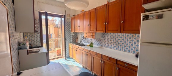 6 bedrooms Apartment in Naples, Italy No. 363857 2