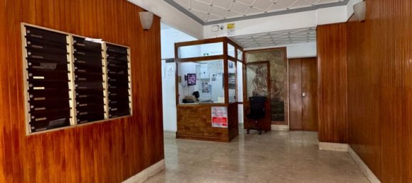 6 bedrooms Apartment in Naples, Italy No. 363857 16