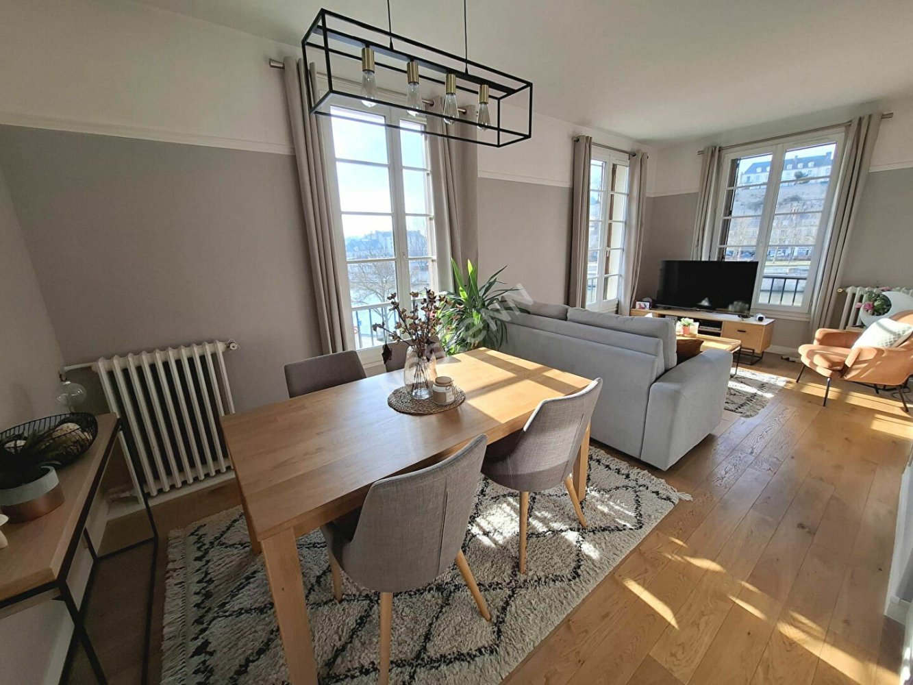 1 غرف نوم شقة في Saint-Ouen-l'Aumone, France رقم 117804