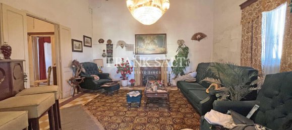 Maison à Qormi, Malta 210m² No. 1853 2