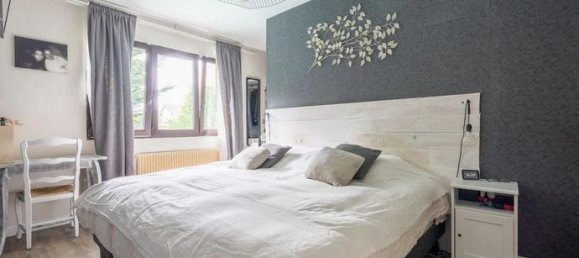 4 Schlafzimmer Haus in Bondy, France, Nr. 354938 13