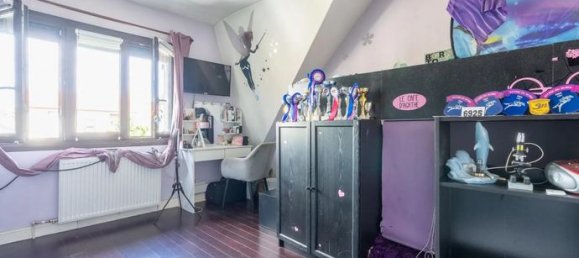 4 Schlafzimmer Haus in Bondy, France, Nr. 354938 15