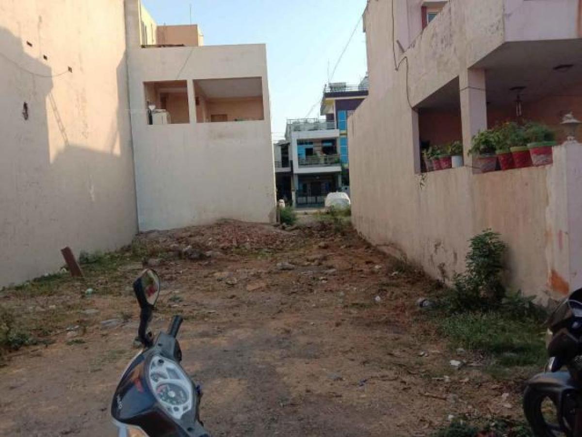 Terreno en Indore, India No. 30762