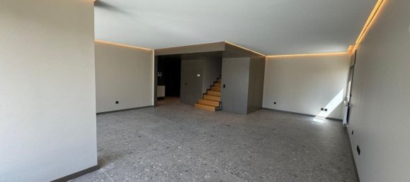 4 bedrooms Duplex in Porto, Portugal No. 117587 9