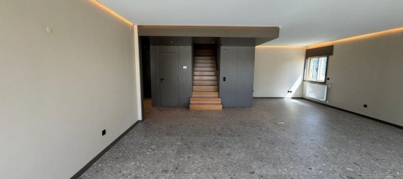 4 bedrooms Duplex in Porto, Portugal No. 117587 8