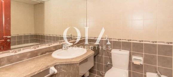 5 bedrooms Villa in Abu Dhabi, UAE No. 20559 15