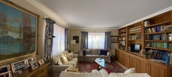 3 rooms Apartment in Kitzbuhel, Austria No. 142024 2