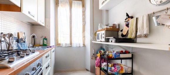 3-salle Appartement à Rome, Italy No. 135029 8